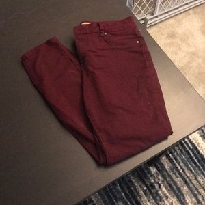 **Maroon jeans